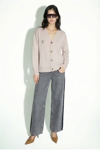 Cardigan Mira basique beige fabriqué en Italie