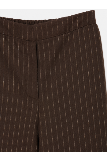 Charlie Maura-broek in de kleur Chocolade, gemaakt in Italië.