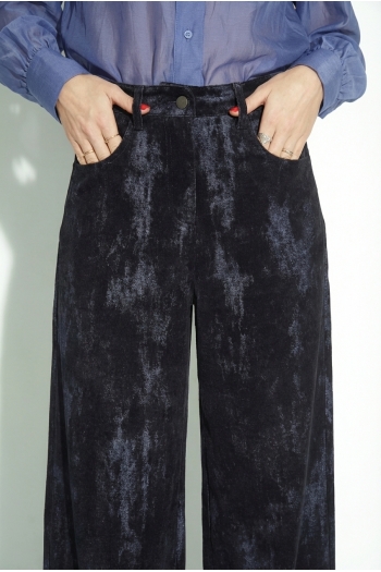 Swiggy-broek van velours in used black, gemaakt in Portugal