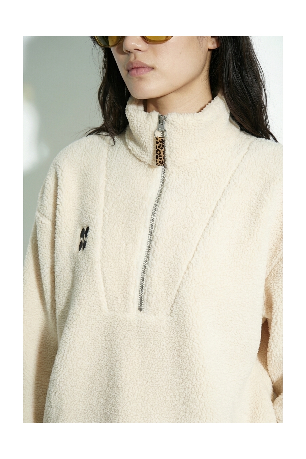 Sweatshirt Luca Teddy Zip naturel fabriqué en Italie.