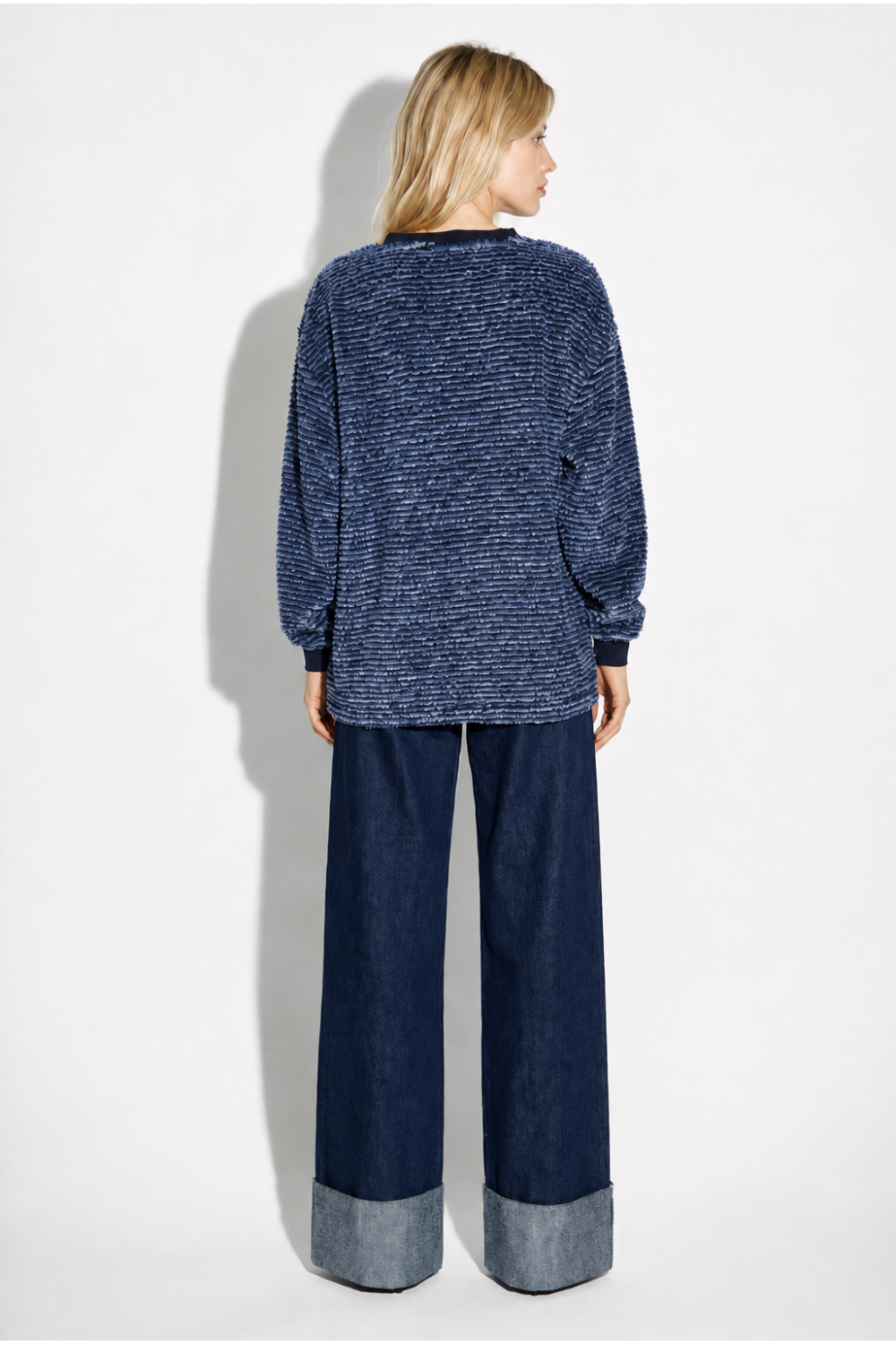 Sweatshirt Kravitz Fluffy Navy fabriqué au Portugal
